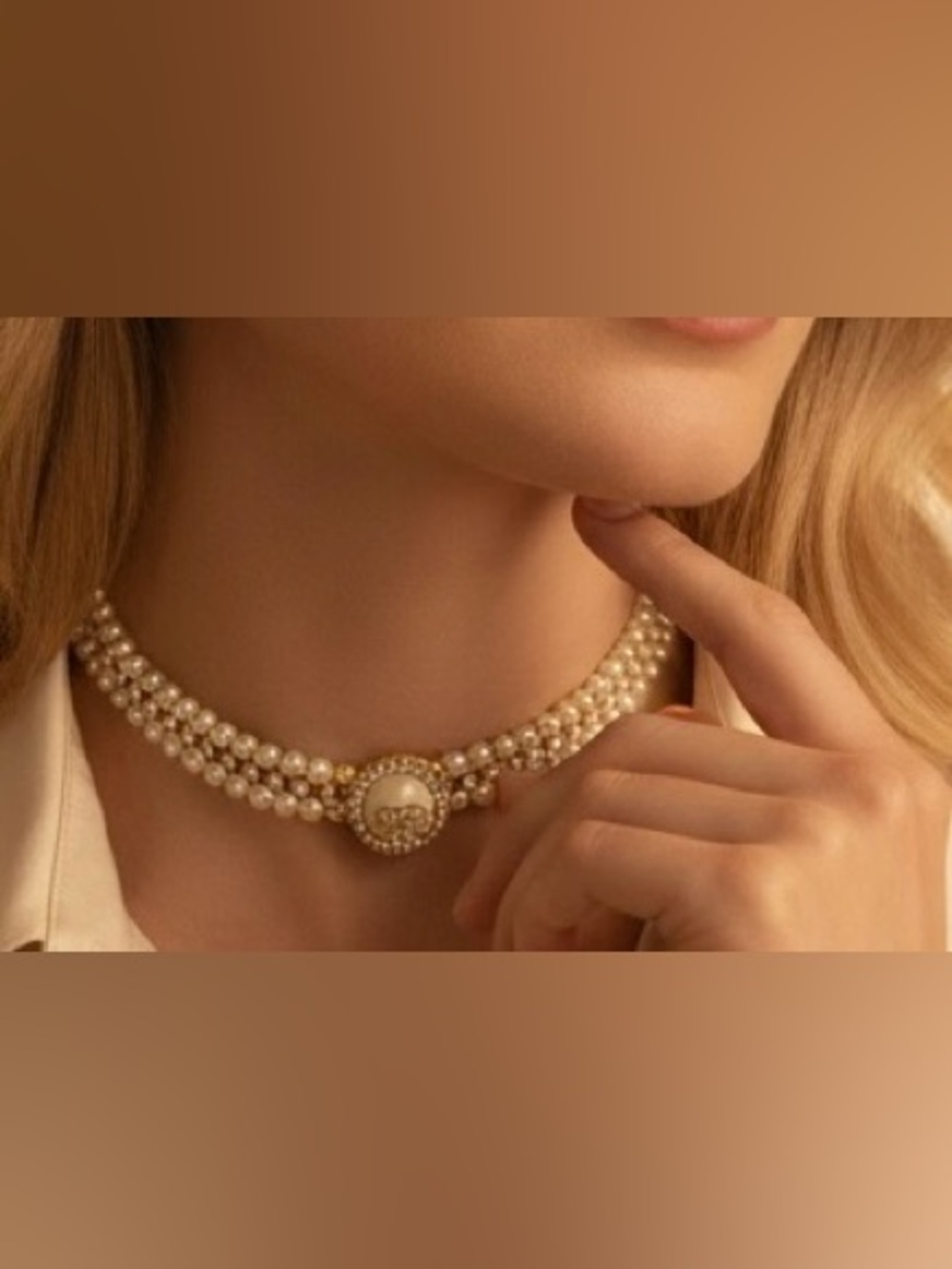 Designer gold tone double-strand faux pearl rhinestones choker c c logo new